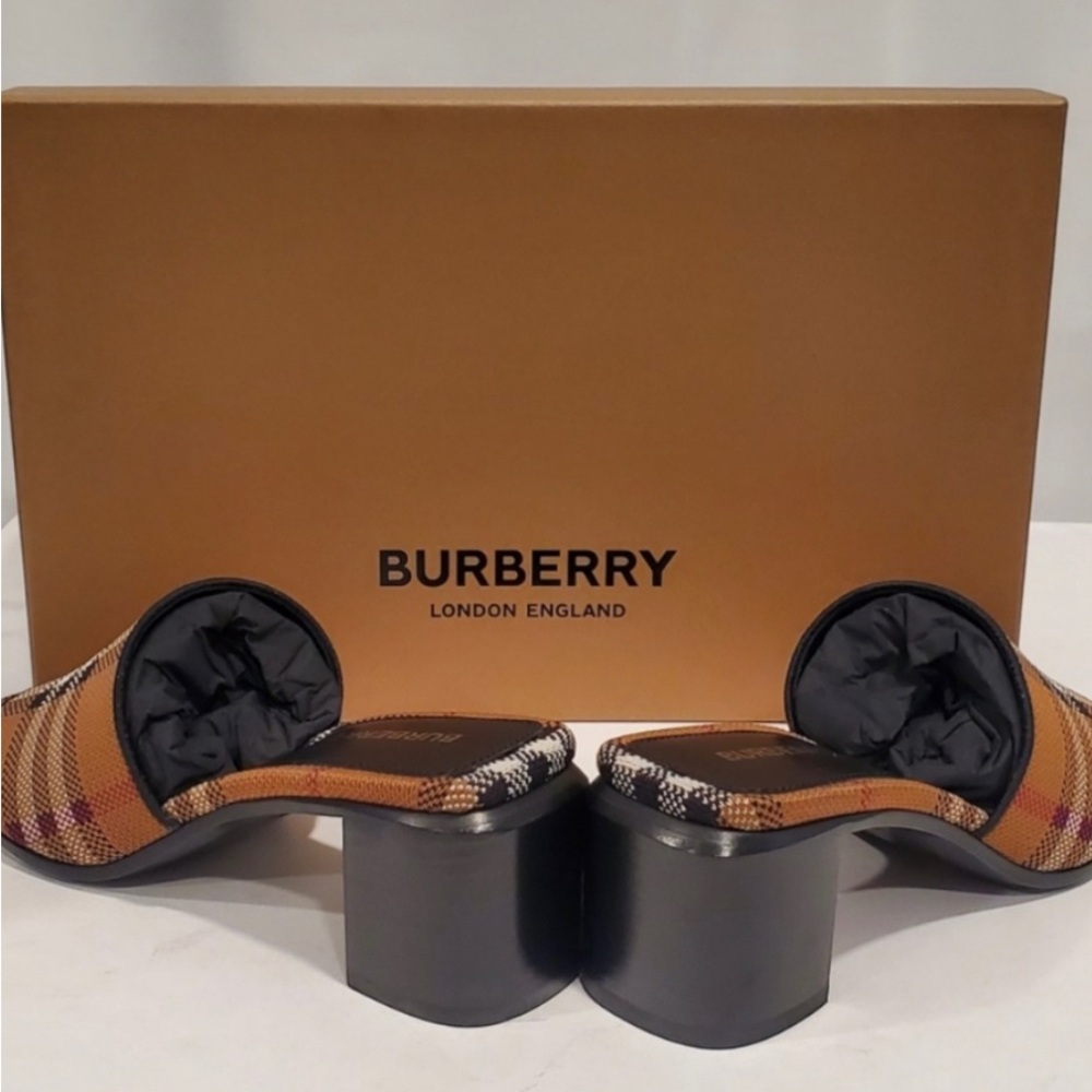 $820 Burberry Wilma Check Block-Heel Mules Sandals Dark Birch Brown EU 36 / US 6